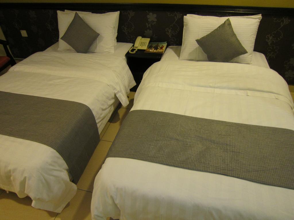 Oyo 151 Twin Hotel Kuala Lumpur Eksteriør billede